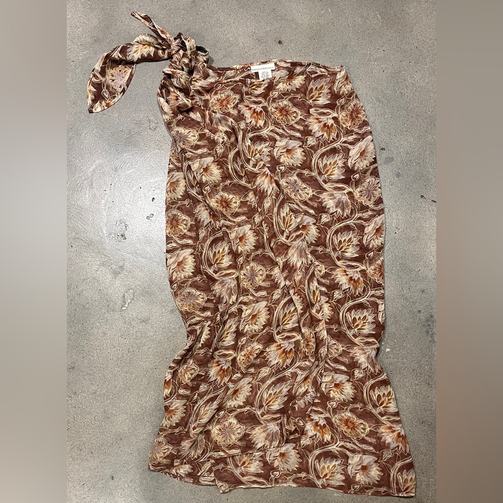 100% Silk, Banana Republic wrap skirt.